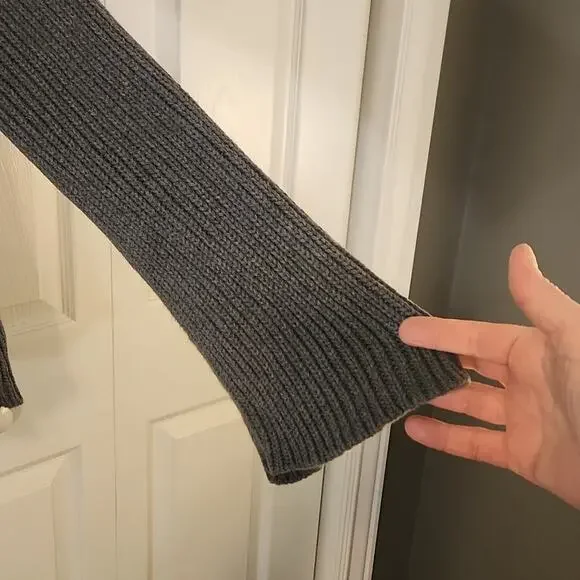 Vintage Talbots Wonens Gray Sweater Size Med Toggle Buttons Bell Sleeves Neutral - Picture 3 of 8